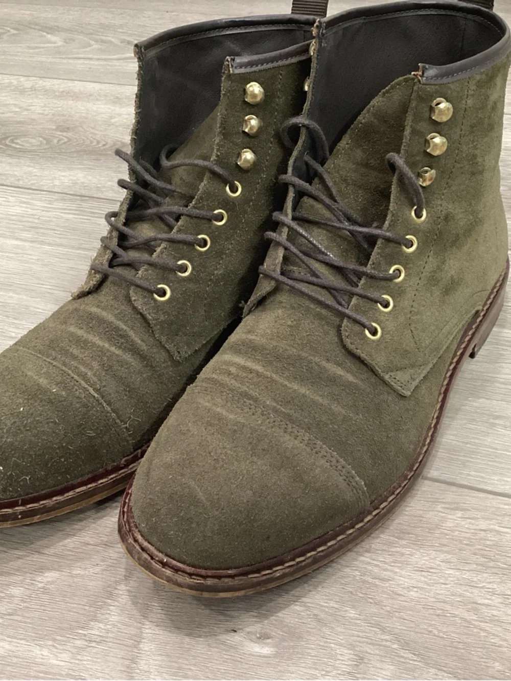 Shoe The Bear classic olive
